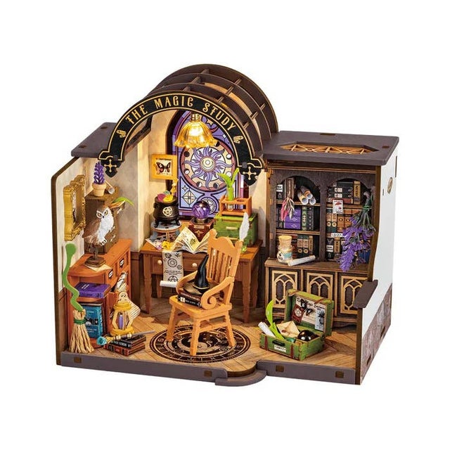 Miniature Kits | Merry Pin
